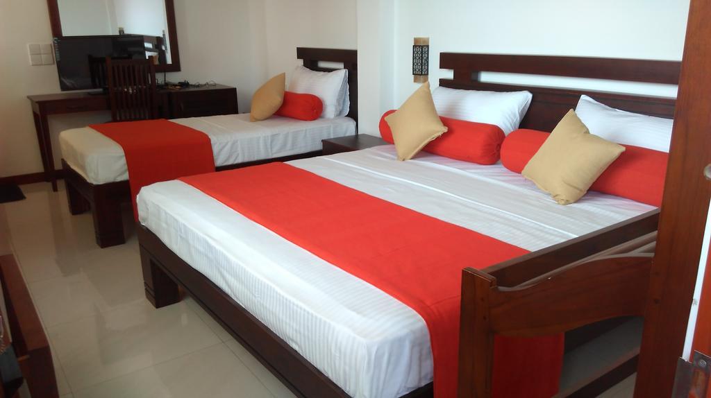 Vin Roma Inn Kandy Kültér fotó