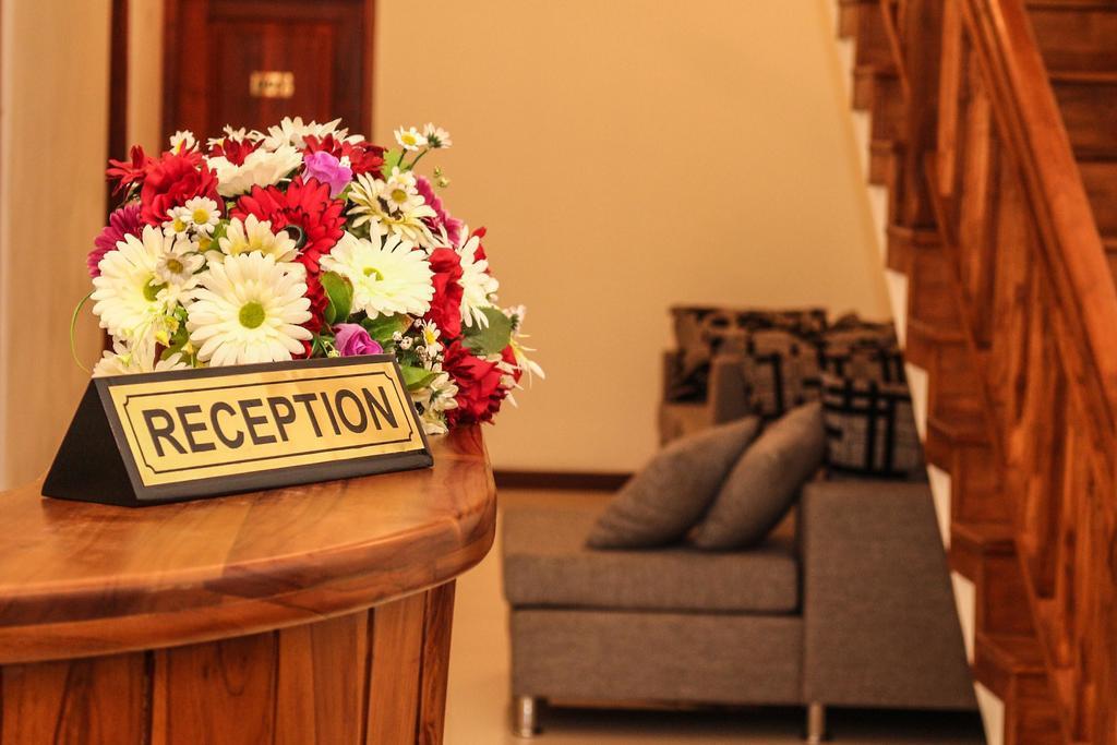 Vin Roma Inn Kandy Kültér fotó